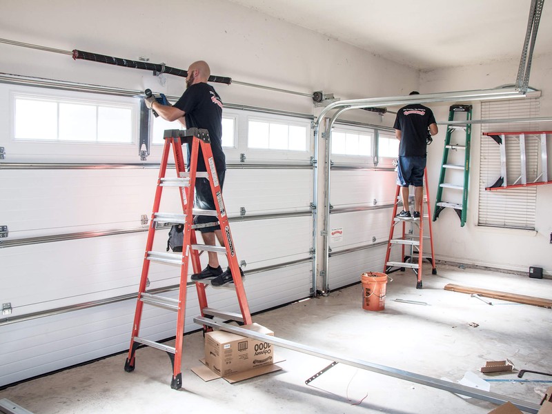 Professional garage door repair with Affordable Rates