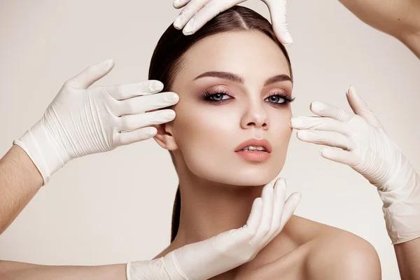 Find a Trusted Plastic Surgery Clinic Near Me Today